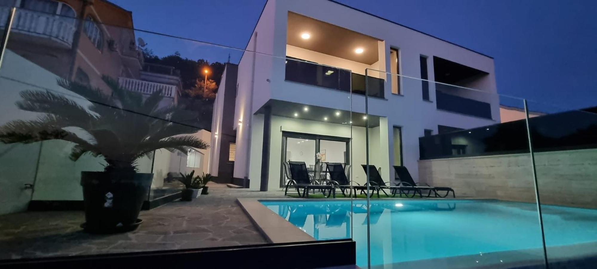 Villa Ewa & Tomi Dramalj Exterior foto